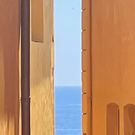 Apartment Miron Menton